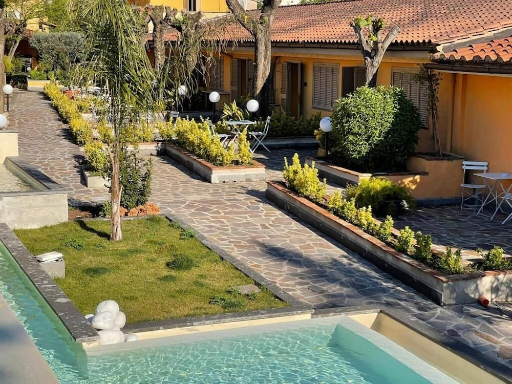 Фото Hotel Orto di Roma