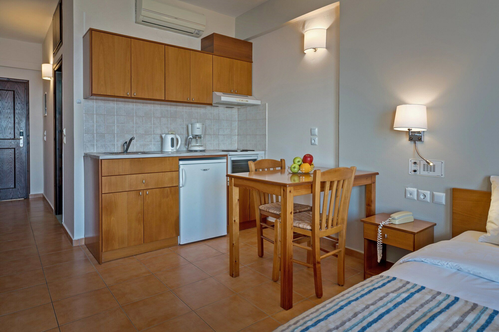 Фото Batis Beach Hotel