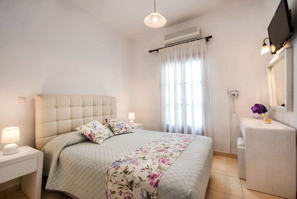 Фото Petros Villa