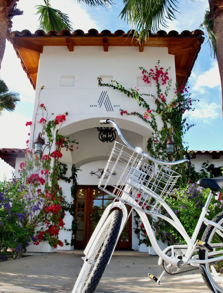 Фото Alcazar Palm Springs