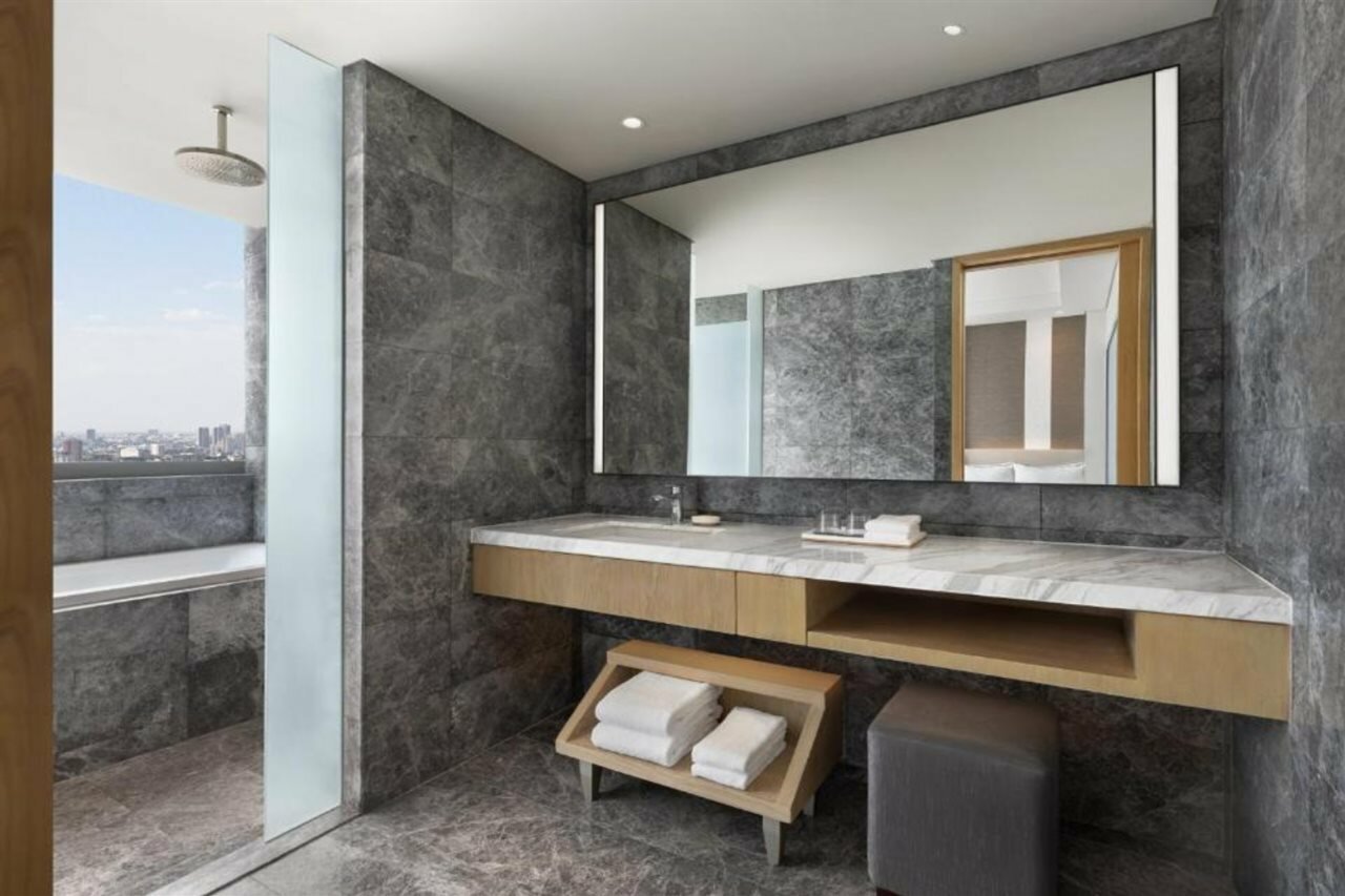 Фото The Westin Manila