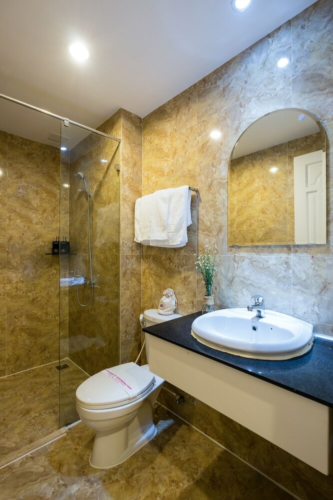 Фото Asian Ruby Center Point Hotel & Spa