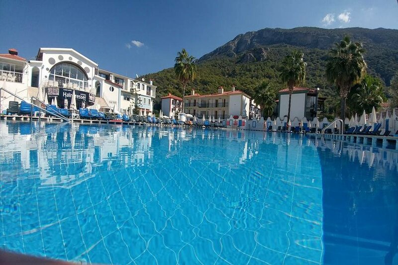Гостиница Karbel Hotel в Олюденизе