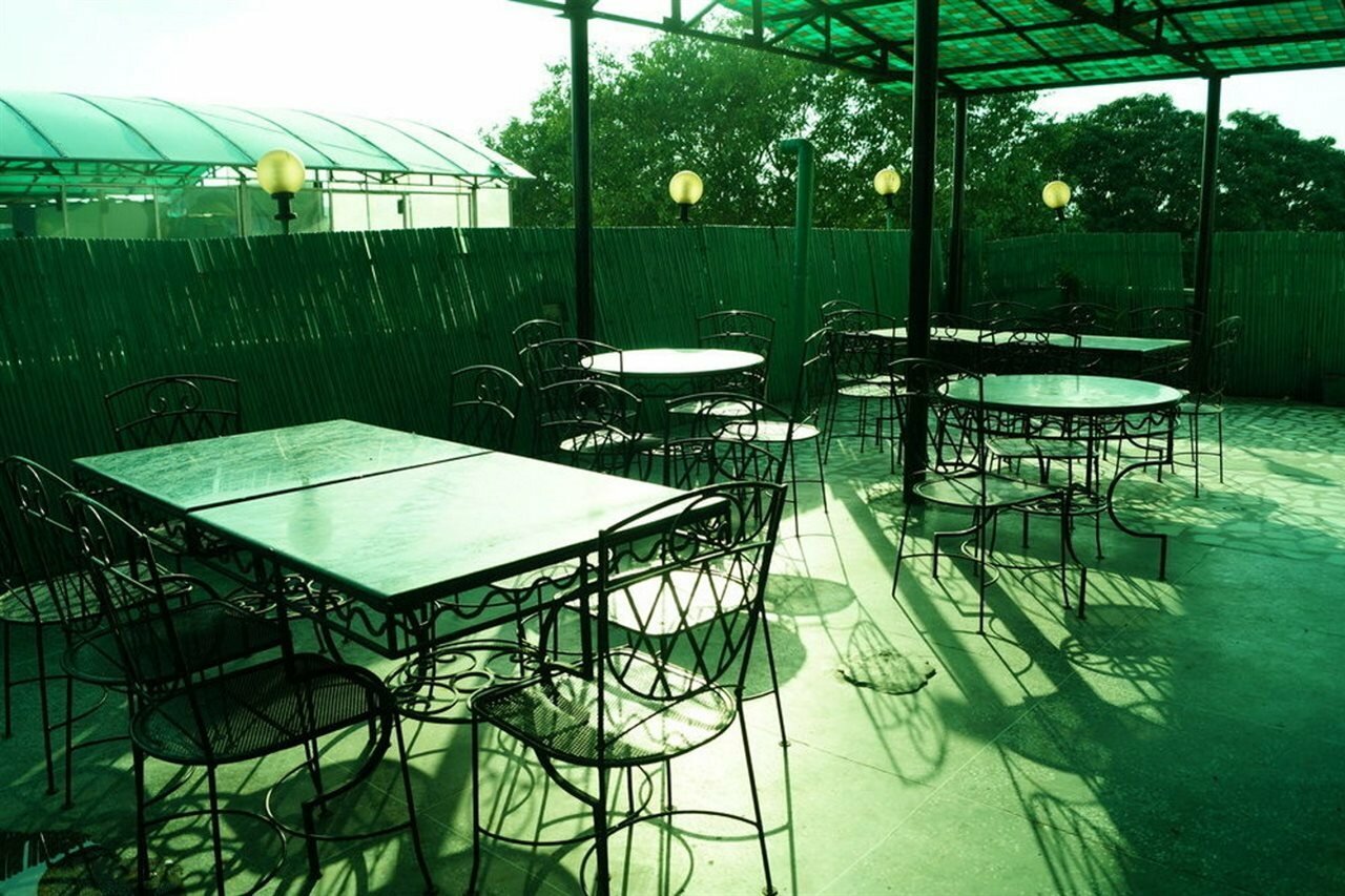 Фото Treebo Trend Paras International