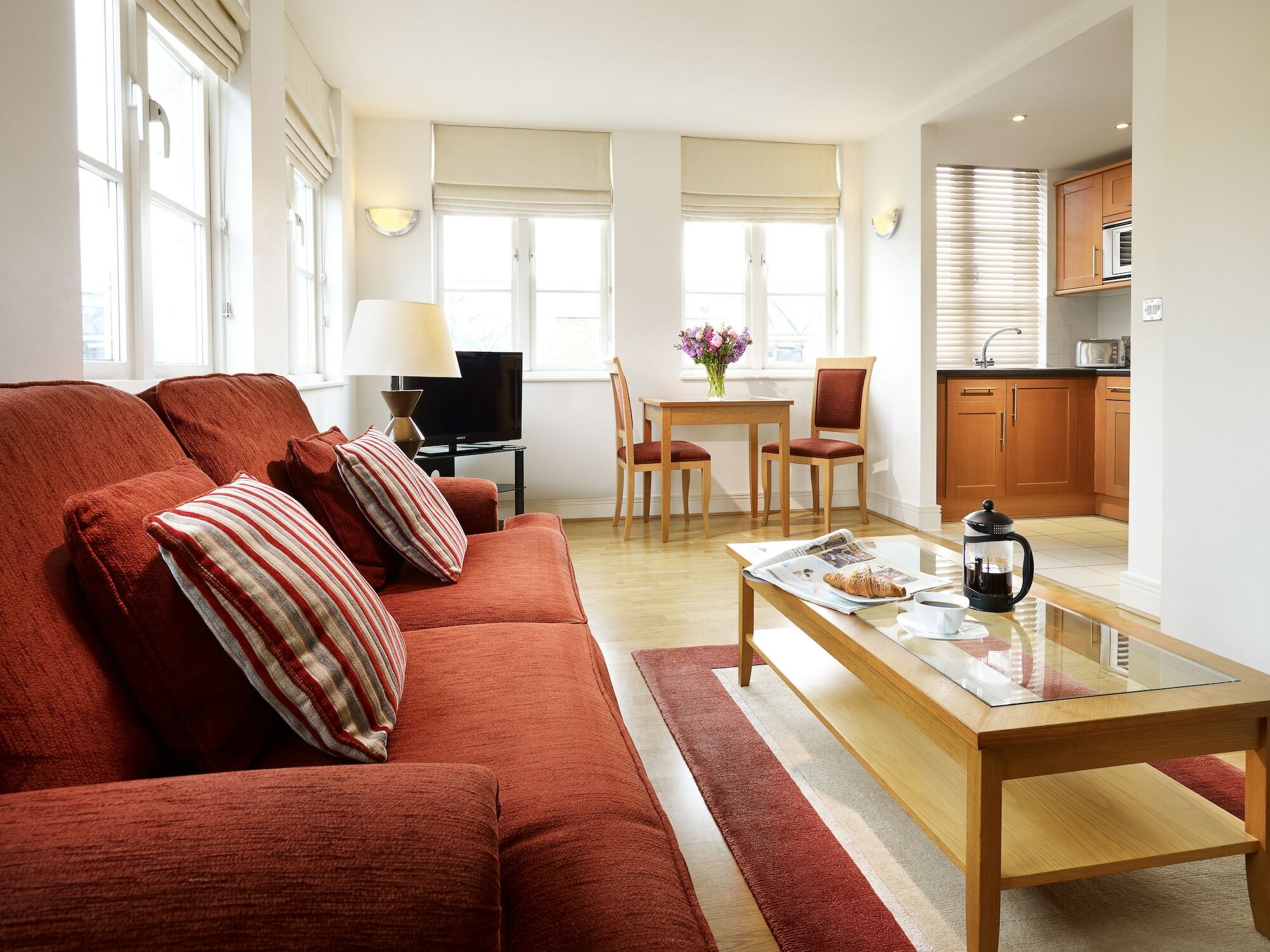 Фото Marlin Apartments London City - Queen Street