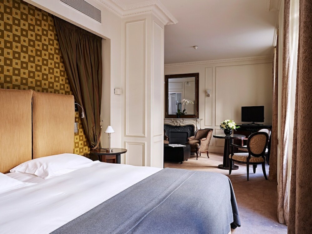 Фото La Trémoille Hotel