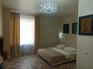Гостиница Залесный в Новомосковске