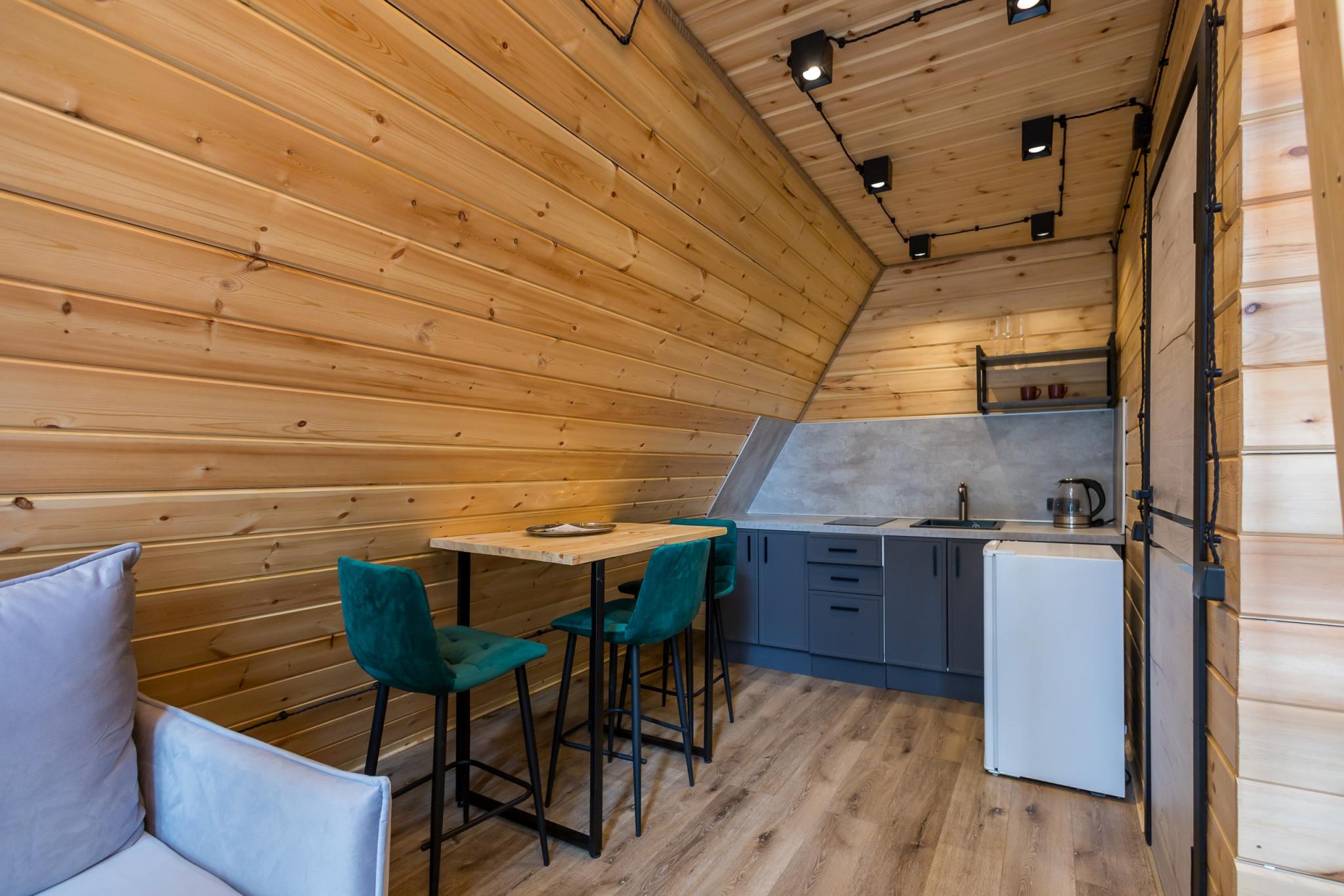 Фото Тэнгис