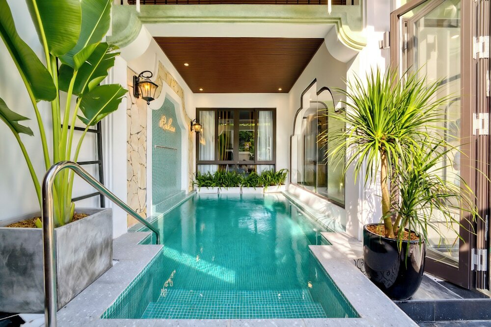 Фото Rokas Hoi An Boutique Hotel