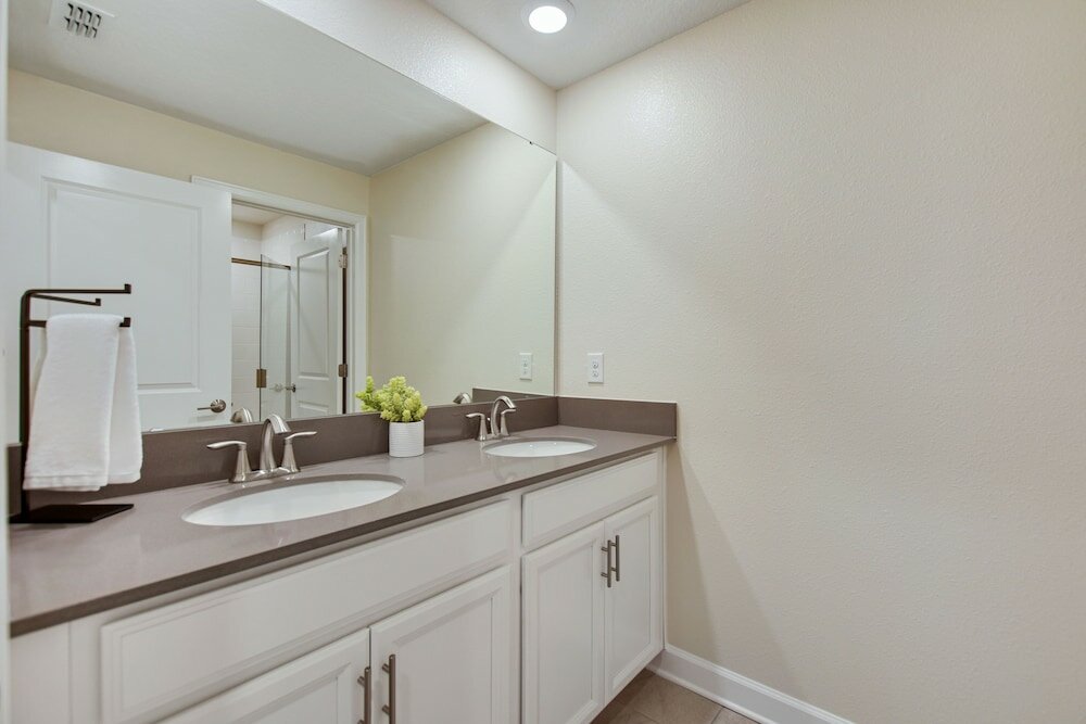 Фото Magic Lily - Storey Lake by Shine Villas № 834