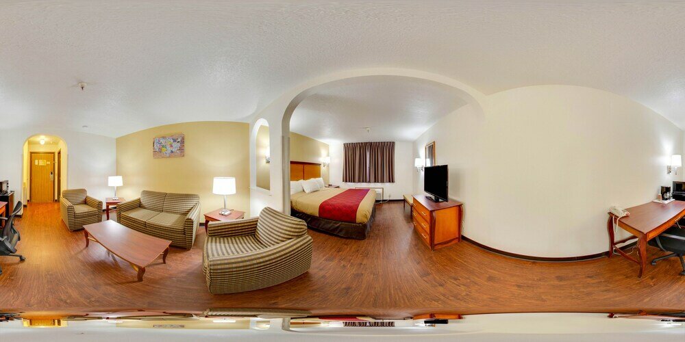 Фото Econo Lodge Inn & Suites