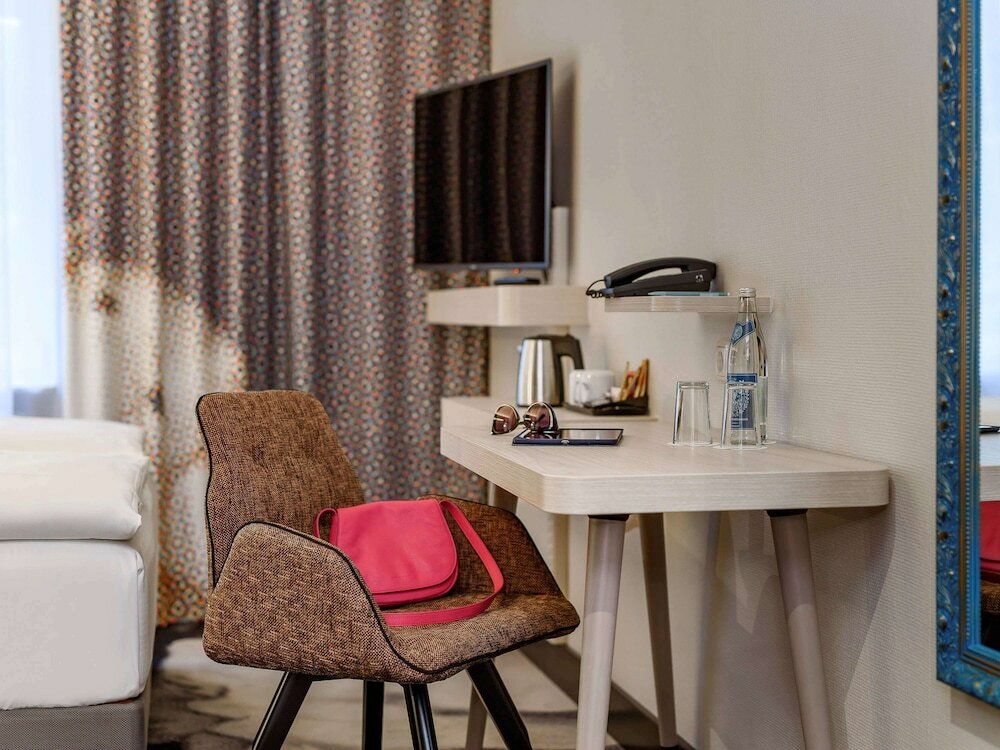 Фото Mercure Hotel Muenchen am Olympiapark