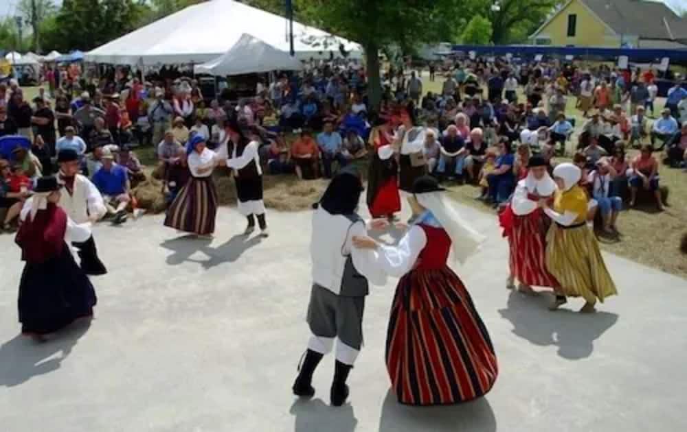 Фото Marina Inn & Suites Chalmette