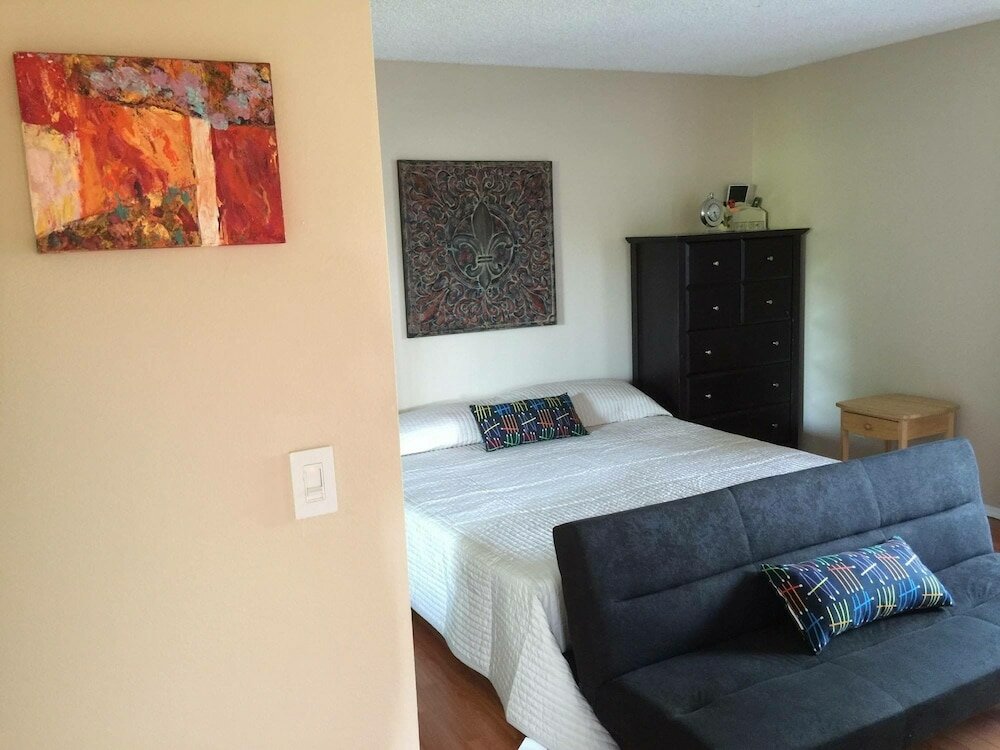 Фото Glendale Apartment Rental by Owner