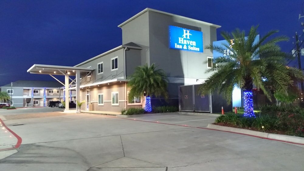 Фото Haven Inn & Suites Downtown Houston