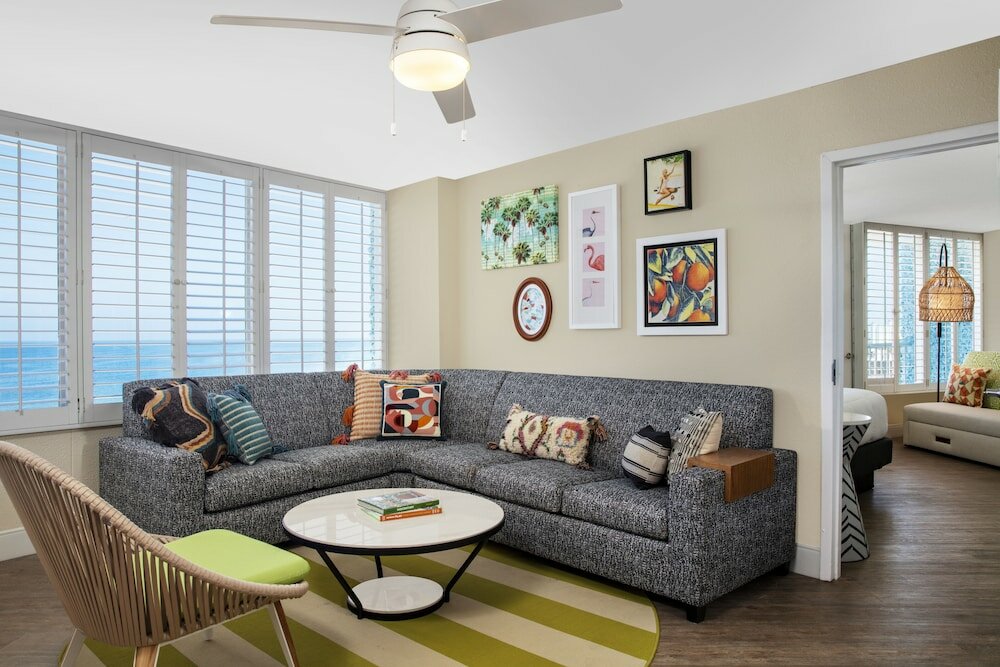 Фото Bellwether Beach Resort