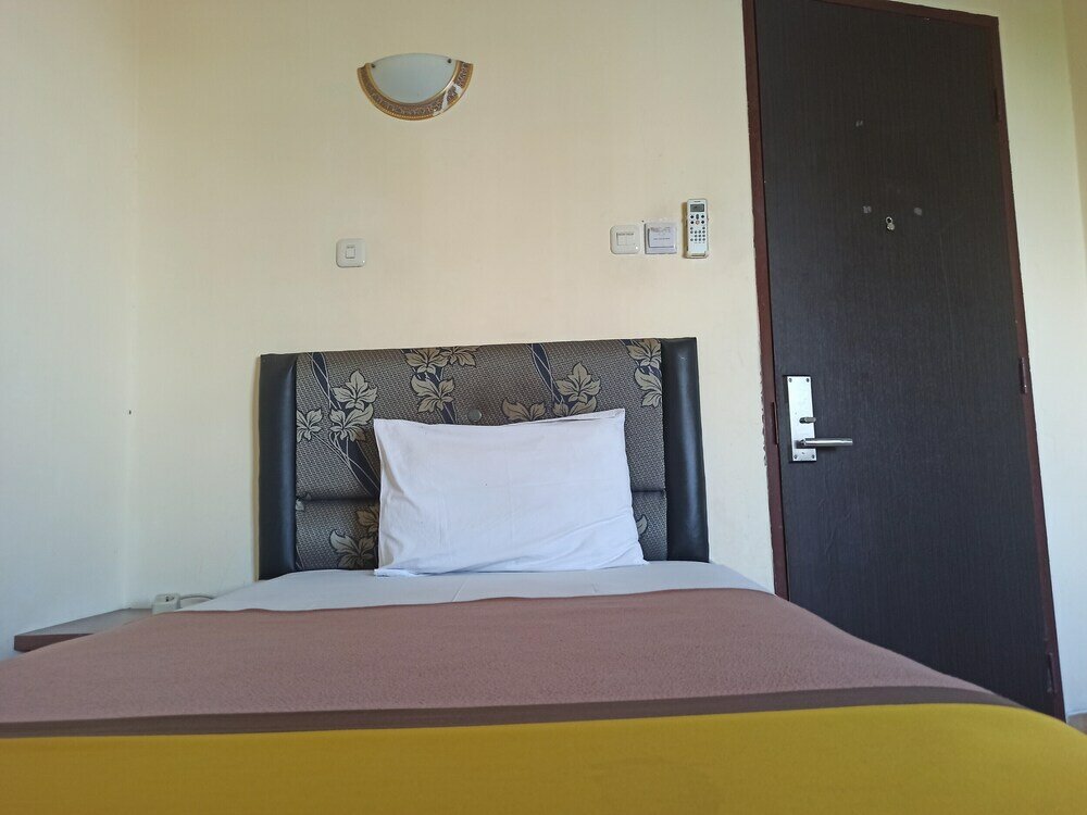 Фото Al-Badar Hotel Syariah Makassar