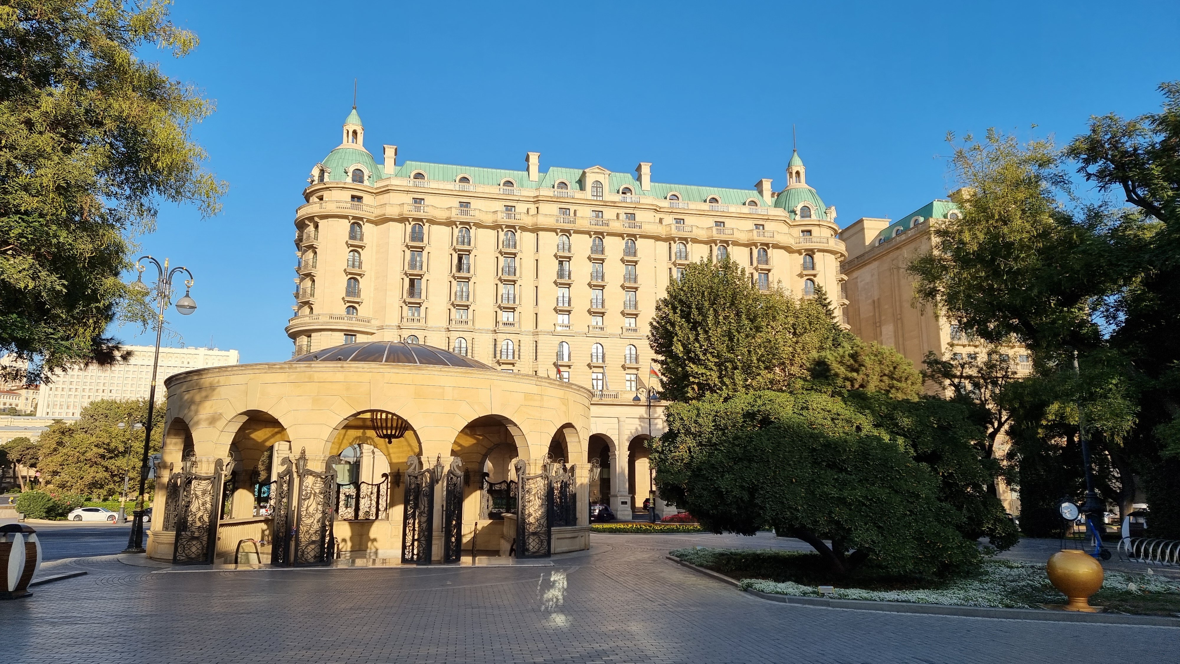 Фото Four Seasons Hotel Baku