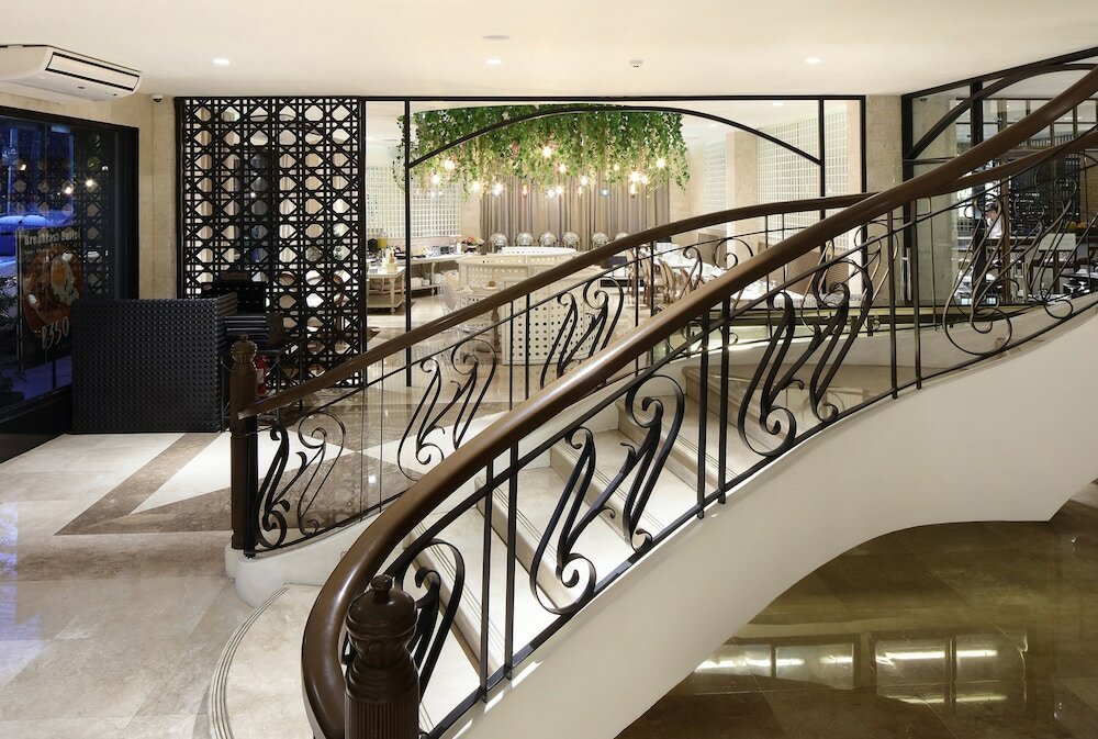 Фото Manila Lotus Hotel