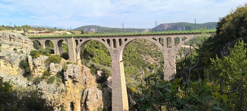 Landmark, attraction Varda Viaduct, Karaisali, photo