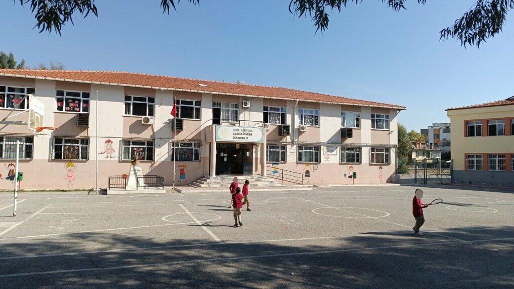 Primary school Lamia Karer Primary School, Izmir, photo