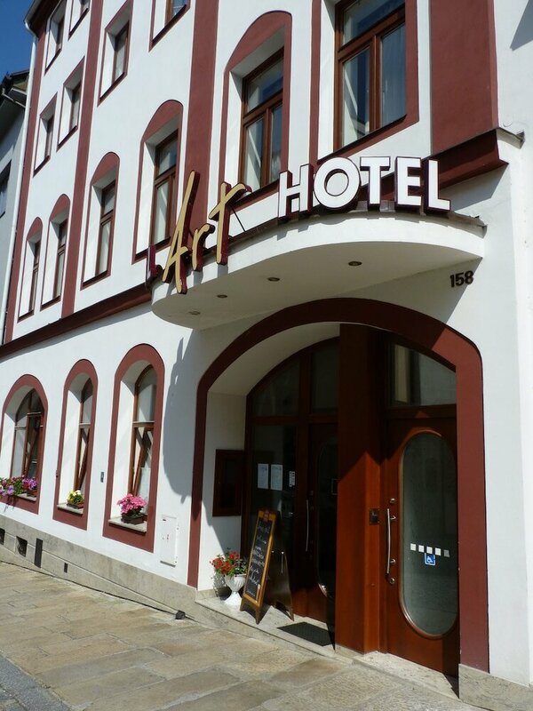 Гостиница Hotel Art в Писеке