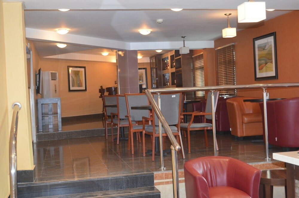 Фото Lakewood Luxury Apartment