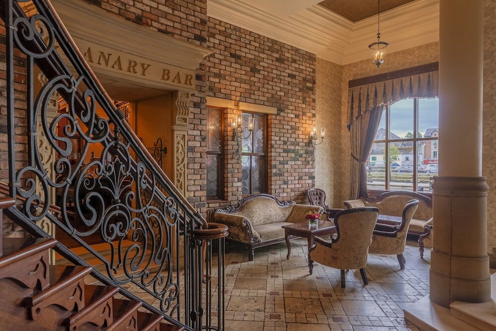 Фото Canal Court Hotel