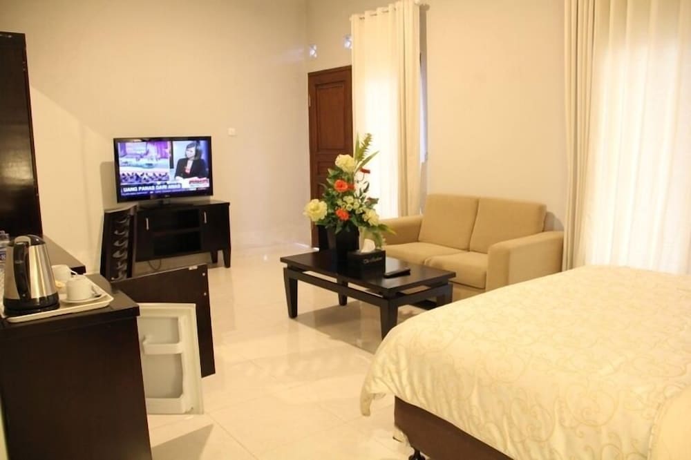 Фото The Radiant Villa's & Function Hall