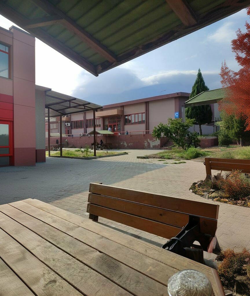 University Mcbu of Foreign, Manisa, photo