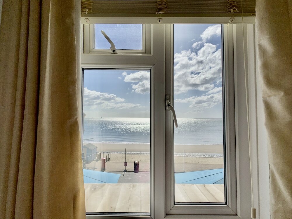 Фото The Waterfront Inn