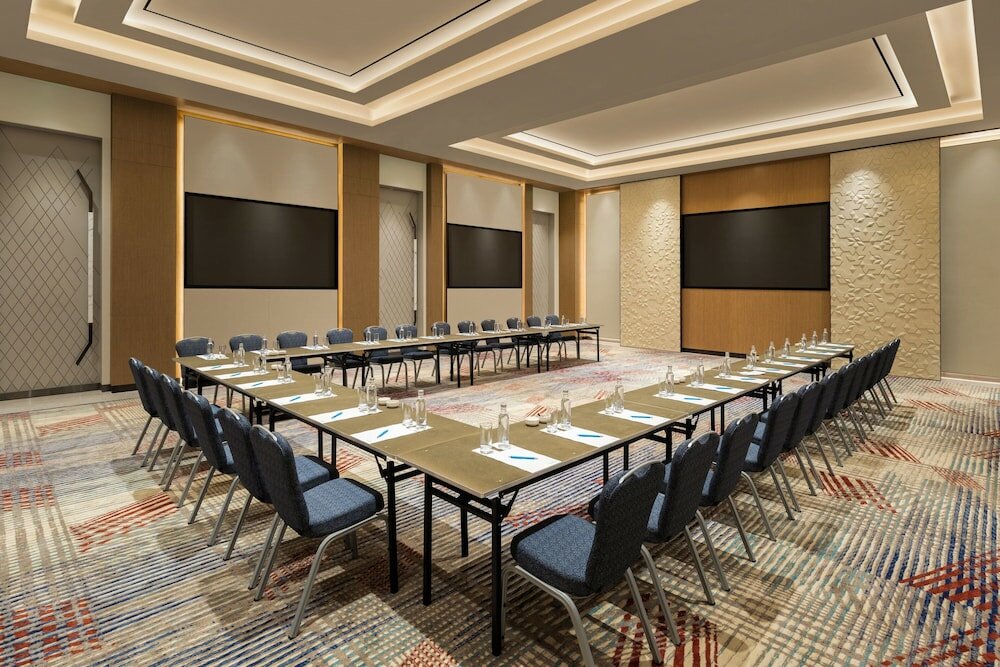 Фото Fairfield by Marriott Mumbai International Airport