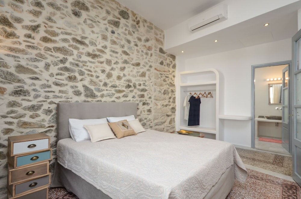 Фото Naxos Center Houses