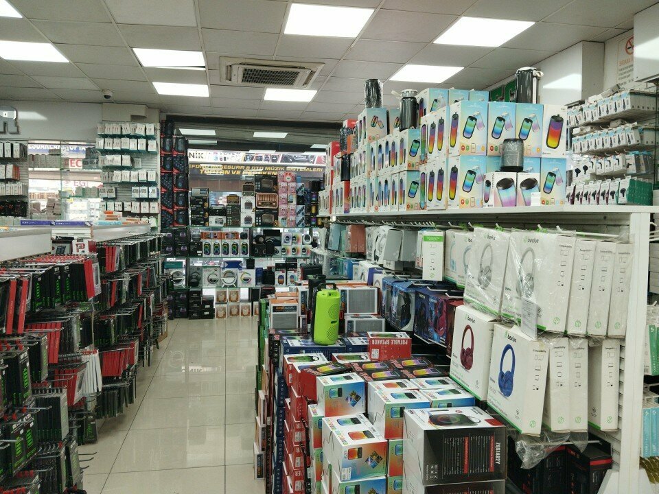 Mobile phone store Kensa, Izmir, photo