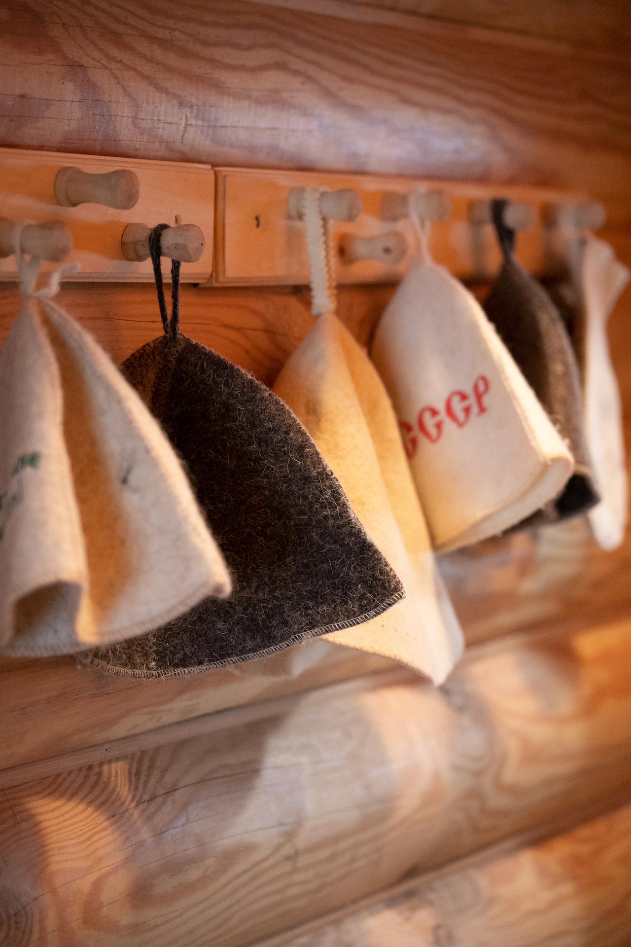 Фото Кречет