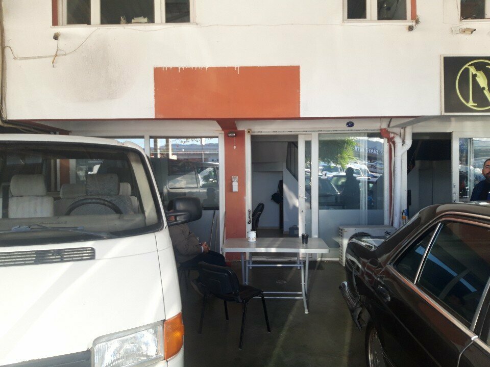 Car dealership Yilsoy Automotive, Izmir, photo