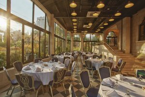 Гостиница The House Boutique Suites