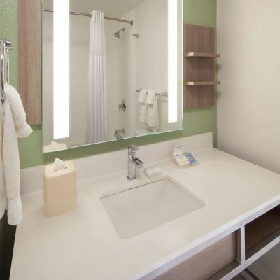 Фото Hilton Garden Inn Jacksonville Jtb/deerwood Park