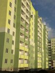 По ул. Лесопарковая (Lesoparkovaya Street, 93/1), housing complex