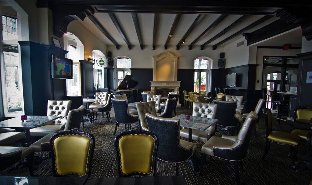 Фото Отель Clarendon