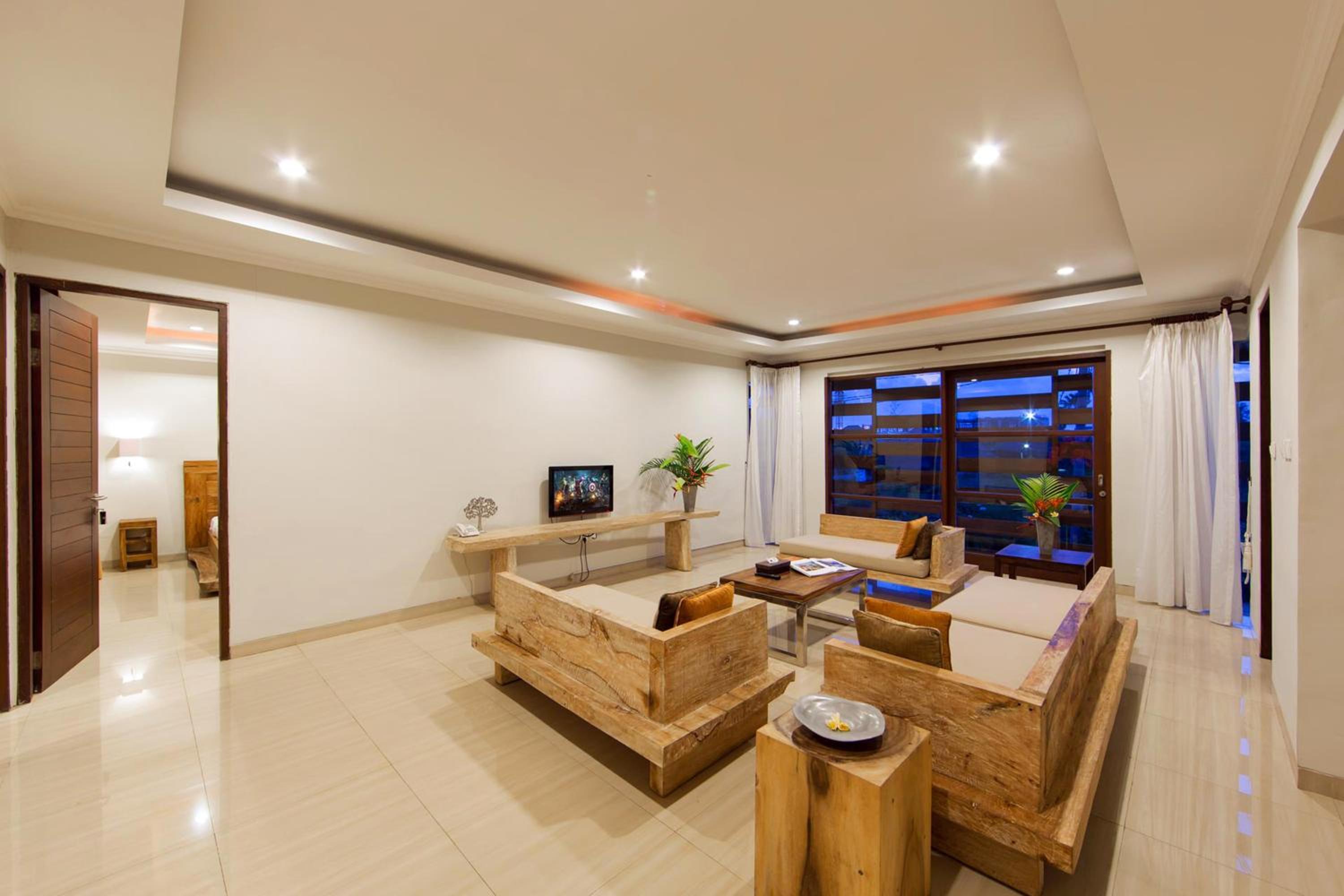 Фото Reddoorz @ Petitenget Seminyak