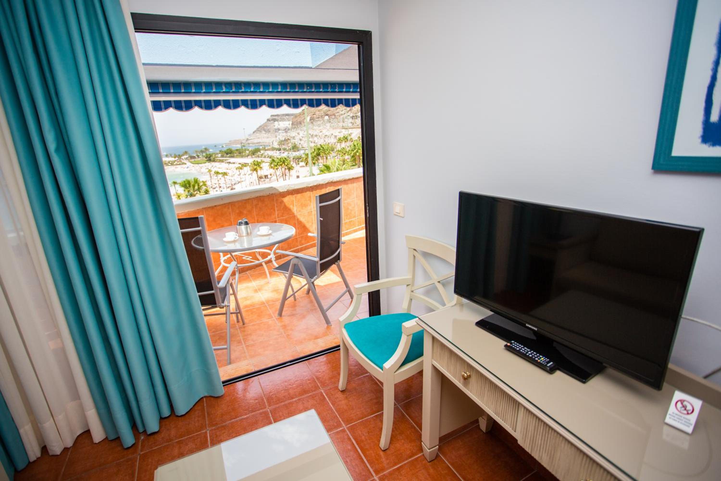 Фото Amadores Beach Apartment