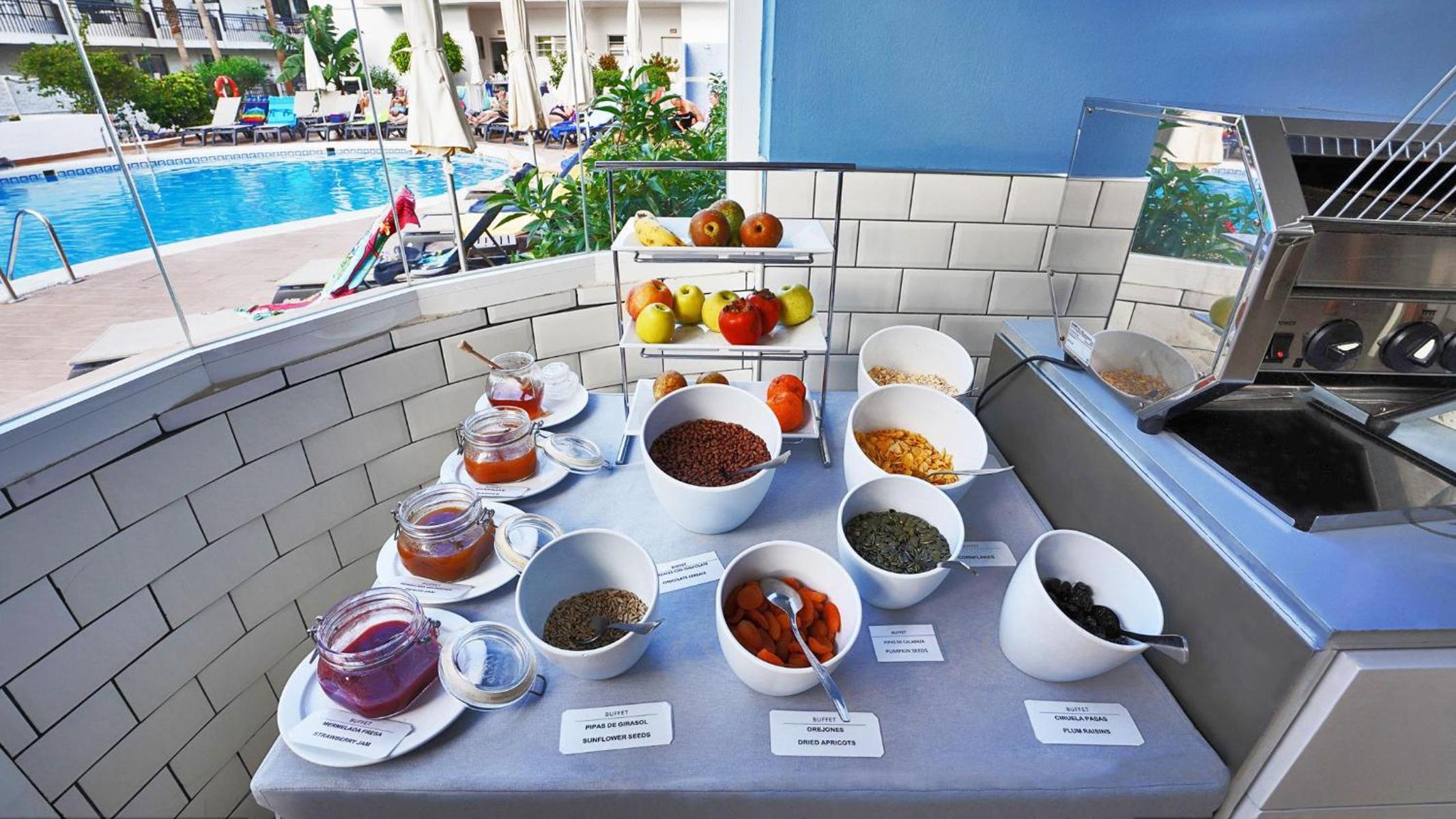 Фото Coral California