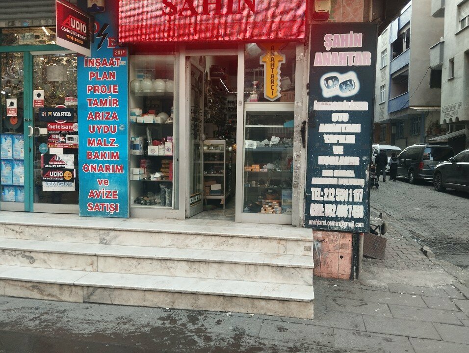 Car keys Sahin Anahtar, Istanbul, photo