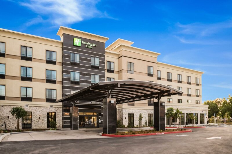 Гостиница Holiday Inn Hotel & Suites Silicon Valley - Milpitas, an Ihg Hotel в Милпитасе