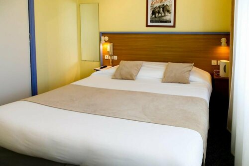 Гостиница Rex Hotel в Лорьяне