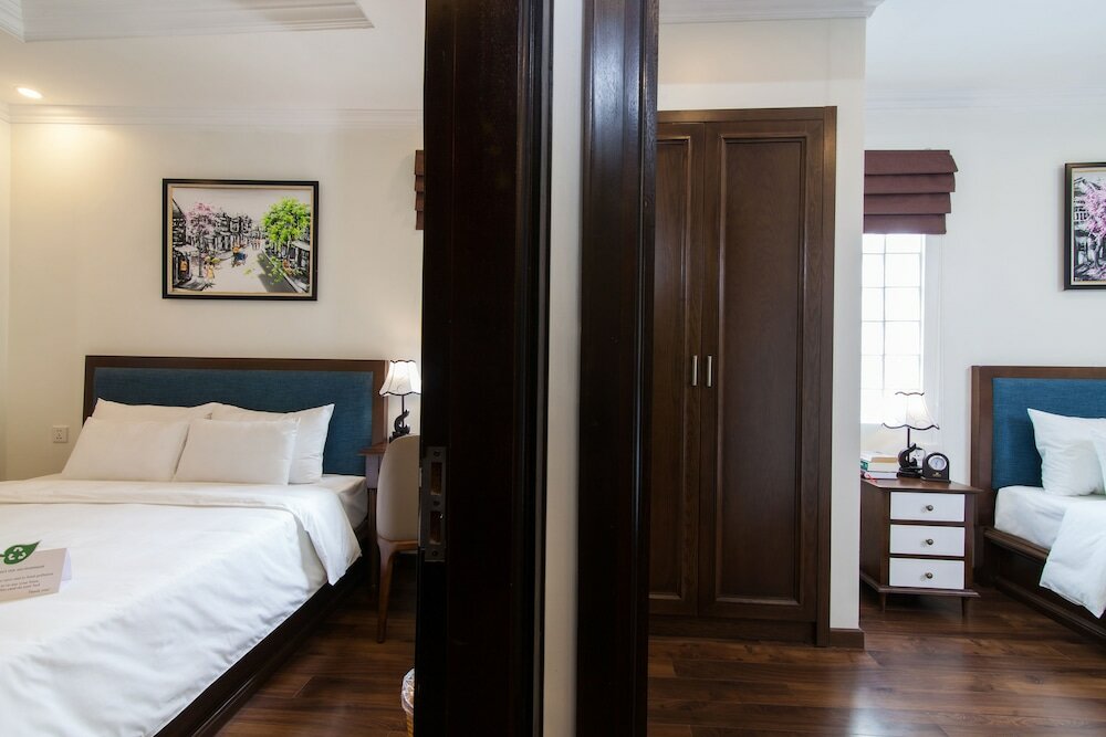 Фото Hanoi Central Hotel & Residences