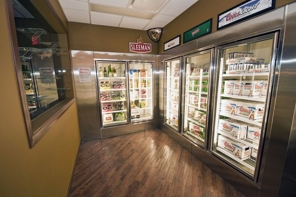 Фото Travelodge by Wyndham Regina