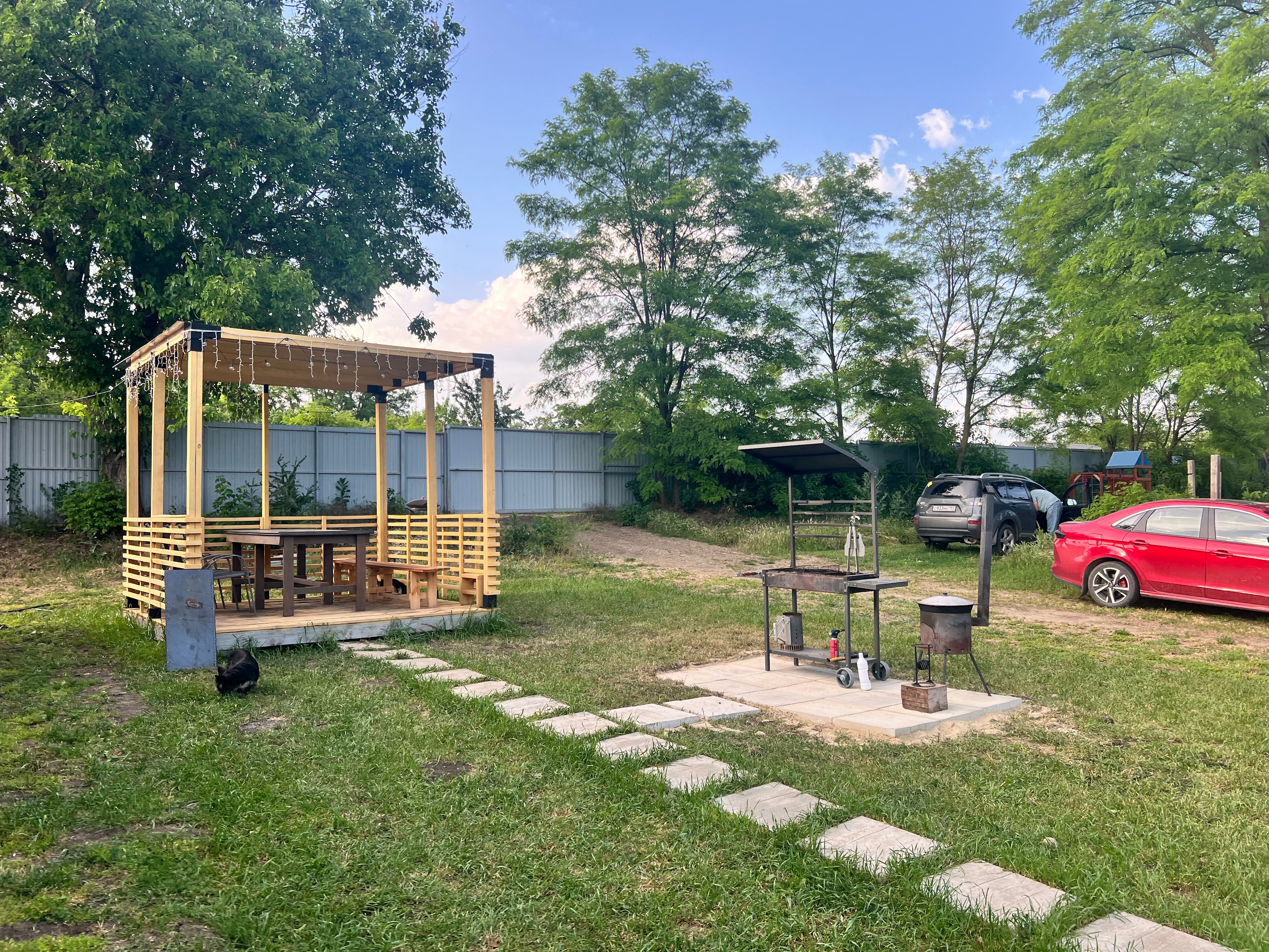 Фото Барн Лотос