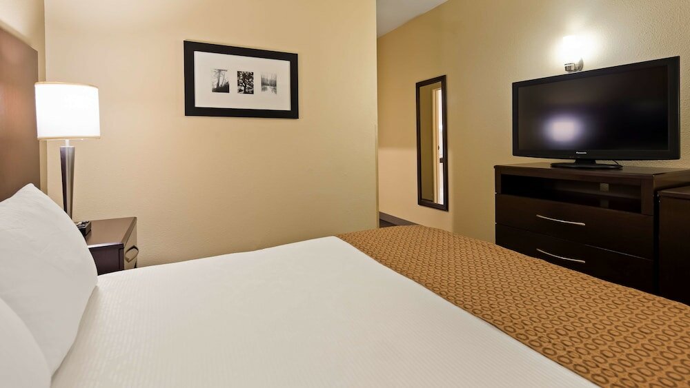 Фото Best Western Plus Plaza by the Green